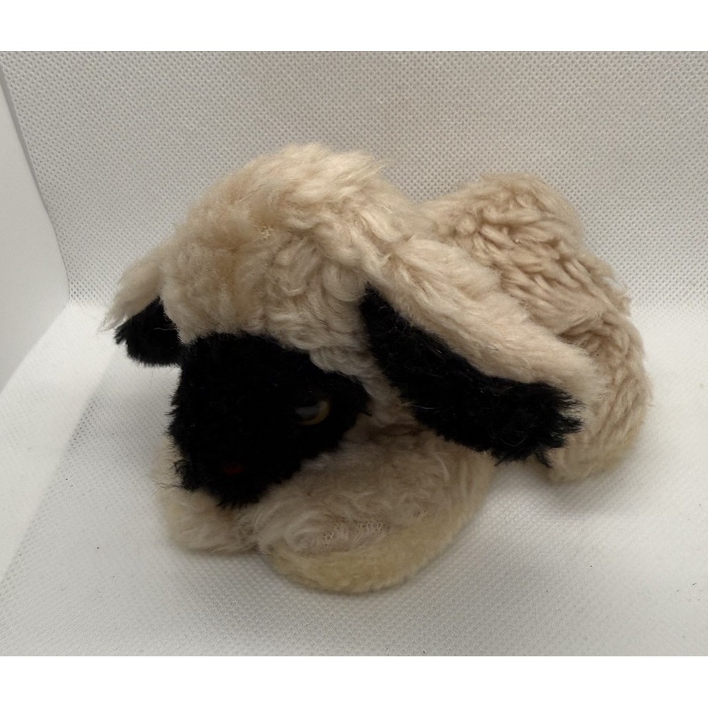 Vintage 1975 Lamb Chop - Anud Plush Small Sheep Wallace Berrie WB497